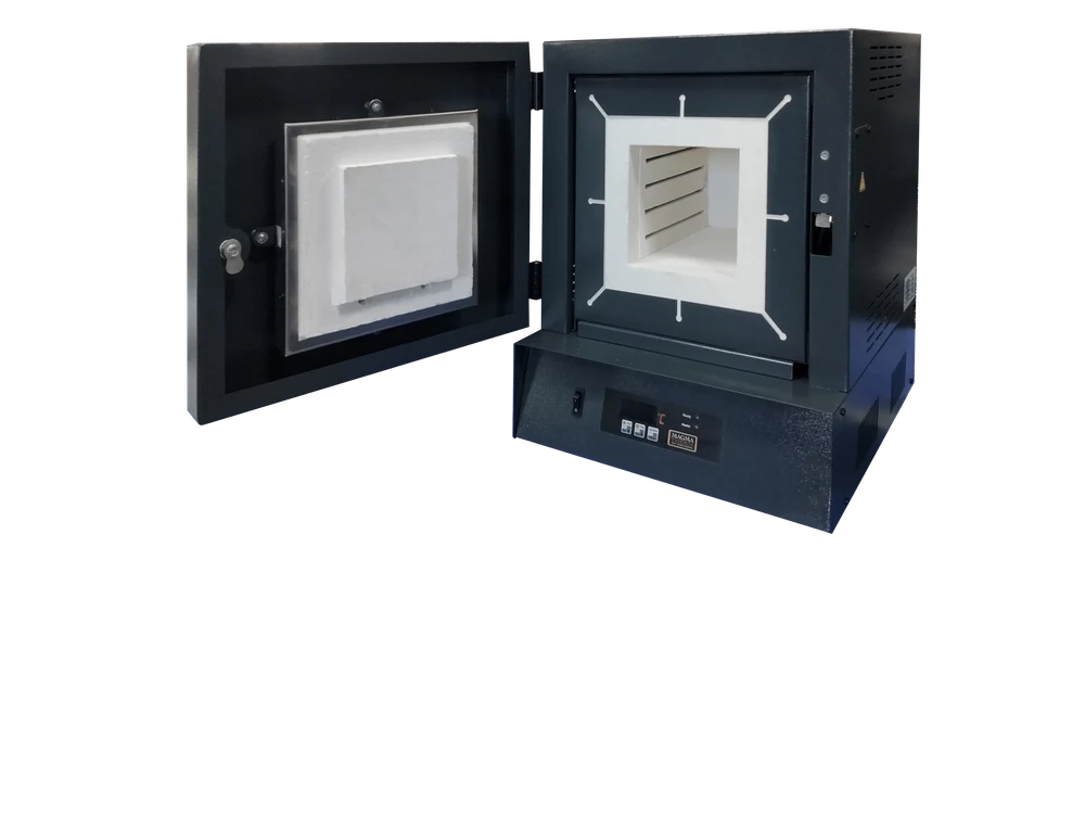 Starter serisi MagmaTherm laboratuvar fırını, kapısı açık